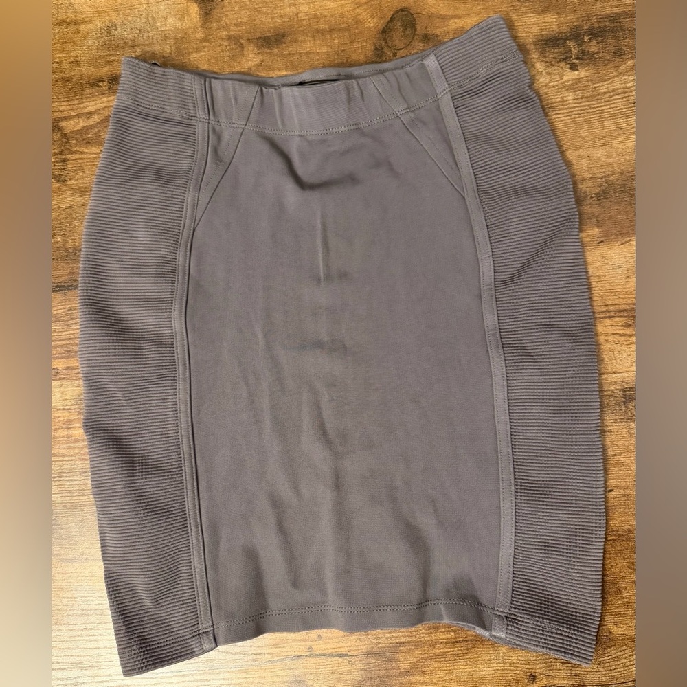 BCBGMaxAzria Slate Gray Ribbed-Panel Pencil Skirt